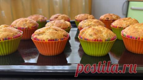 Беру кефир и два банана: готовлю красивые, вкусные, невероятно нежные банановые кексы | Сейчас Приготовим! | Дзен