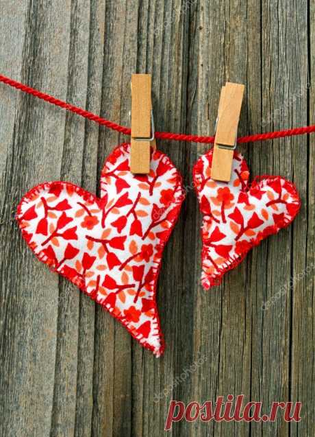 depositphotos_9396465-Hearts.jpg (739×1023)
