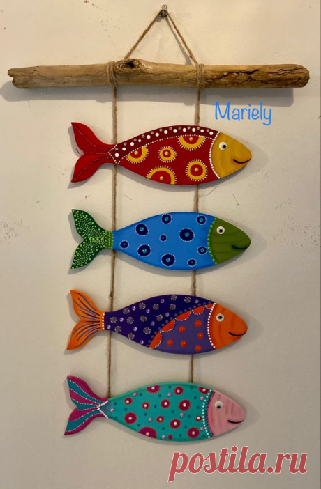 Colgante peces de madera