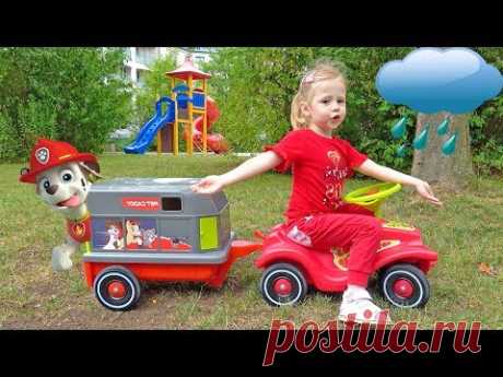 Настя спасает игрушки патруль щенячий на детской площадке
