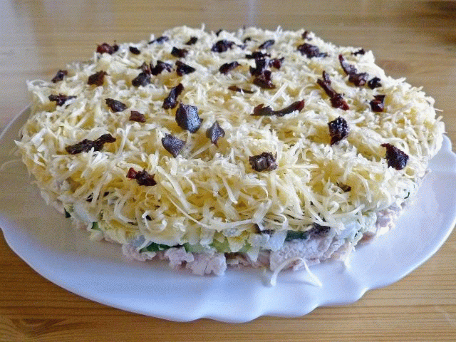 Очень вкусный салат «Дамский каприз»