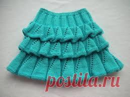 Юбочка с рюшами спицами
