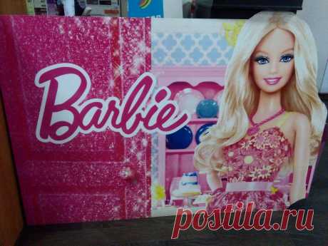 Не важно, какой товар или услугу вы предлагаете, главное – провести грамотную рекламную кампанию. И в этом вам помогут все виды рекламы, которых, к счастью, на сегодняшний день более, чем достаточно. Одним из вариантов заявить о себе является печать на ПВХ. Этот материал уже давно завоевал популярность среди тех, кто знает толк в рекламе.