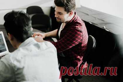 В Германии заявили об острой нехватке молодых кадров. Ремесленные предприятия Германии заявили об острой нехватке кадров среди молодых людей. Об этом сообщает Der Spiegel со ссылкой на данные опроса Центральной ассоциации немецких ремесленников. По данным издания, сейчас многие ремесленные предприятия отчаянно разыскивают стажеров для работы.