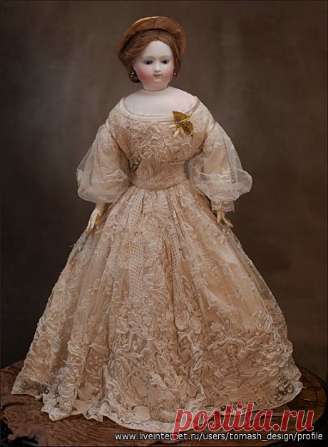 Антикварные куклы ..