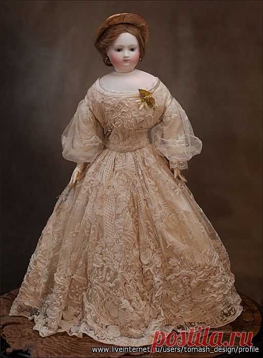 Антикварные куклы ..