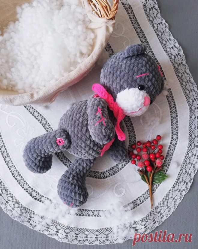 PDF Серый мишка. FREE amigurumi crochet pattern. Бесплатный мастер-класс, схема и описание для вязания игрушки амигуруми крючком. Вяжем игрушки своими руками! Медведь, мишка, медведица, медвежонок, teddy bear, suportar, bär, ours, medvěd. #амигуруми #amigurumi #amigurumidoll #amigurumipattern #freepattern #freecrochetpatterns #crochetpattern #crochetdoll #crochettutorial #patternsforcrochet #вязание #вязаниекрючком #handmadedoll #рукоделие #ручнаяработа #pattern #tutorial #häkeln