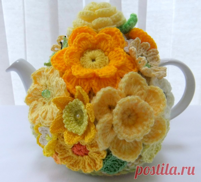 Mellow yellow handknitted floral tea cosy | Handmade With Love