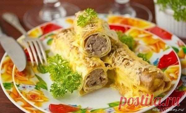 Яичные рулетики с мясной начинкой
