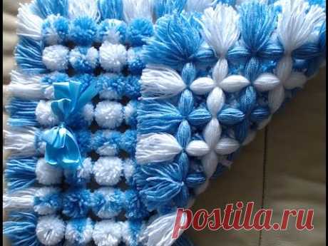 How to make a pom pom blanket : How to add two tone pom poms