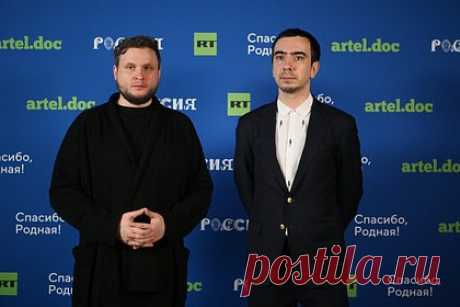 Пранкеры Вован и Лексус снимут сериал. Российские пранкеры Вован (Владимир Кузнецов) и Лексус (Алексей Столяров) анонсировали сериал об их деятельности. При этом они затруднились сказать, когда именно их проект увидит свет. Также Столяров сообщил, что они с коллегой планируют выпустить книги, посвященные их пранкам.