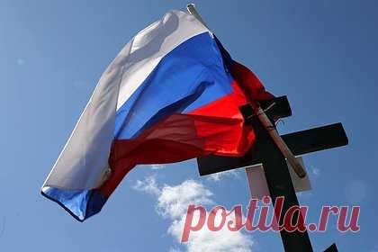 В российском регионе с могил участников СВО украли флаги