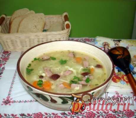 Суп &quot;Затируха&quot;(куриный бульон и колбаса)