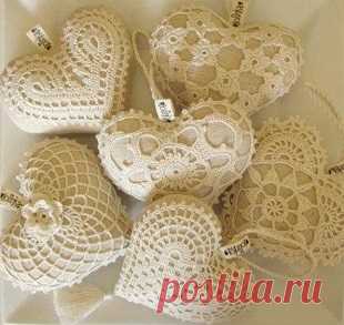 Сердечки связанные крючком