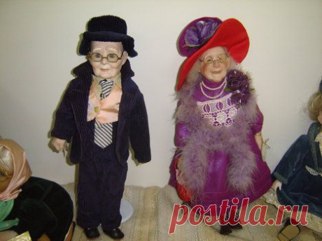 Английские дамы в старинных нарядах: коллекционные куклы в Белогорье | Ты - репортёр | «Ты - репортер»: новости от очевидцев. , видео