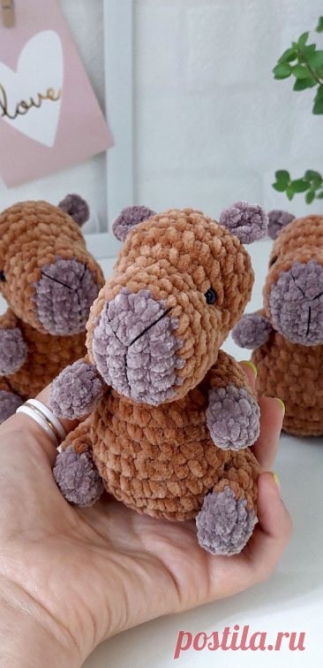 PDF Малыш Капибара крючком. FREE crochet pattern; Аmigurumi animal patterns. Амигуруми схемы и описания на русском. Вязаные игрушки и поделки своими руками #amimore - маленький капибара из плюшевой пряжи, плюшевая капибара.