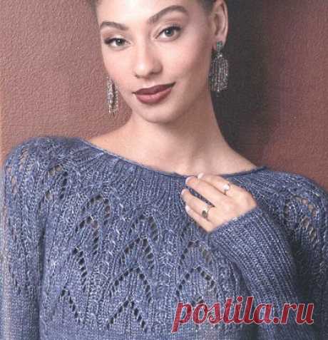 Женский пуловер с ажурной кокеткой.