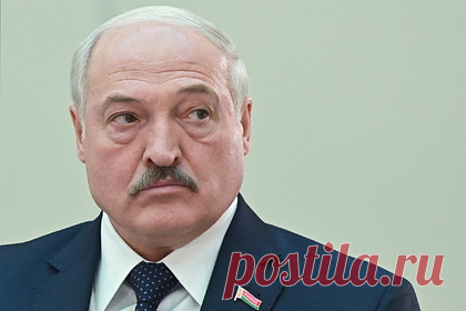 Лукашенко назвал условие для выхода на пенсию. Президент Белоруссии Александр Лукашенко пообещал уйти на пенсию, когда перестанет чувствовать поддержку народа. Отвечая на вопрос Владимира Соловьева о передаче власти, глава Белоруссии сказал, что это «элементарно», добавив, что имя его преемника должен определить народ республики.