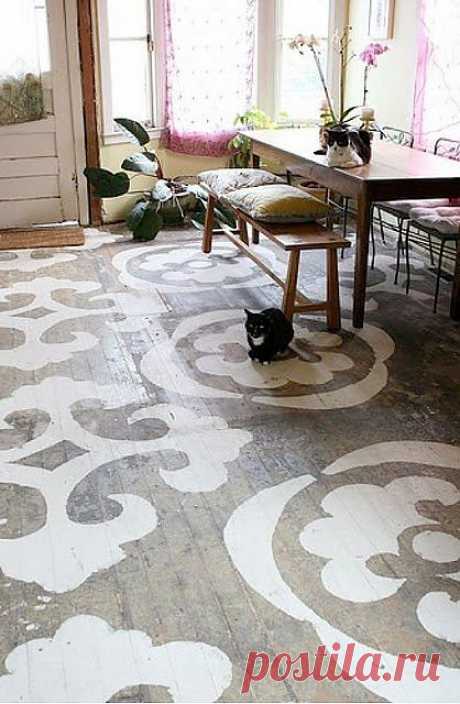floor stenciled | details