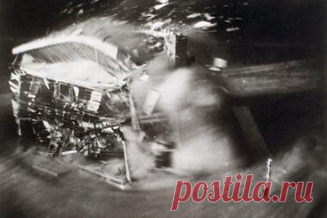 Секретные испытания, сигналы России и сотни взрывов: что известно о ядерном полигоне США в Неваде?. В США в рамках испытаний устроили подземный взрыв на ядерном полигоне в Неваде, сообщили в американском Минэнерго. Испытания провели для повышения возможностей по выявлению маломощных ядерных взрывов. «Лента.ру» рассказывает об истории основания и главных испытаниях на полигоне в Неваде.