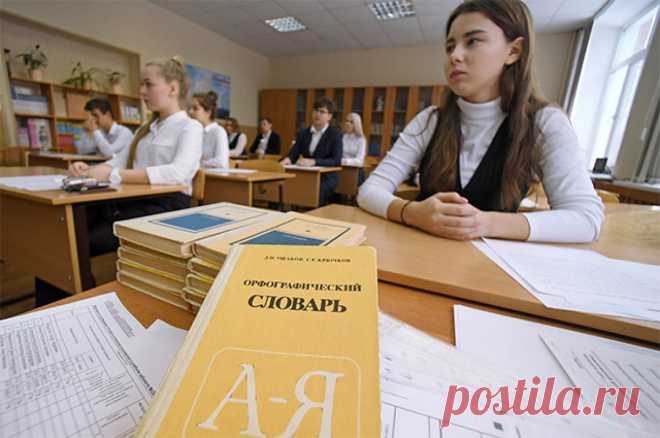 Кому позвО`нят профессорА́. Надо ли делать мягче нормы русского языка?. 15 лет назад приказ Мин­обрнауки закрепил перечень рекомендованных словарей, в некоторых из них слово «кофе» было обозначено как мужского, так и среднего рода, а «договОр» разрешалось произносить как «дОговор». С тех пор споры не утихают.