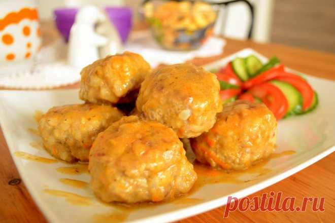 Тефтели в сметанно томатном соусе на сковороде рецепт с фото пошагово - 1000.menu