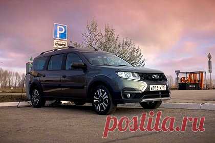 Назван срок начала серийного выпуска электрической Lada. Российский автомобильный концерн «АвтоВАЗ» планирует запустить серийное производство электрокара Lada Largus в первой половине 2024 года. На заводе в Ижевске в этот период также будет возобновлен выпуск Largus с двигателем внутреннего сгорания, который был остановлен в августе.