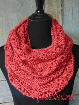 Free Crochet Pattern - Rouge Infinity Scarf @countrywillow12…