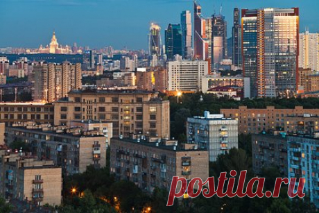 Названы округа Москвы с наибольшим числом сделок с безрисковым жильем. С начала 2022 года наибольшее количество договоров долевого участия с использованием эскроу-счетов в Москве было зарегистрировано в ТиНАО. С начала текущего года там заключили 29,6 тысячи ДДУ, или 19 процентов от общего количества сделок с безрисковым жильем в новостройках.