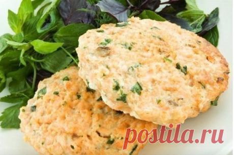 Diētiskas vistas gaļas un kefīra kotletītes 100 gramos produkta vien 144 kCal!