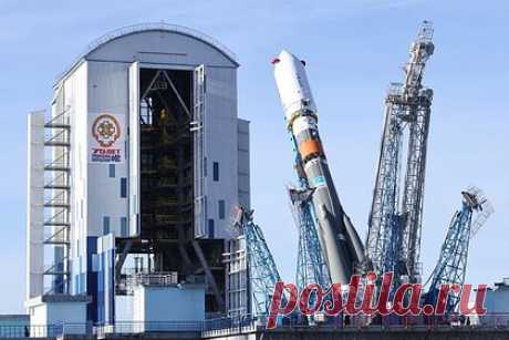 В России рассказали о возможностях системы «Гонец 2.0». Система «Гонец 2.0» позволит обеспечить возможность спутниковой связи в онлайн-режиме на территории России и прилегающих акваториях. Об этом со ссылкой на генерального директора спутниковой системы «Гонец» Павла Черенкова сообщает ТАСС. Cпутники «Гонец-М1» получат специальные приемо-передающие-модули.