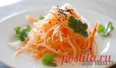 Салат из репы, моркови и капусты