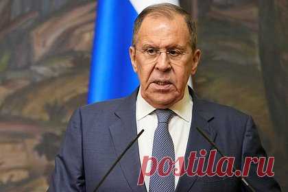 Лавров высказался о выдаче ордера на арест президента Сирии. Министр иностранных дел России Сергей Лавров заявил, что выдача ордера на арест президента Сирии Башара Асада, обвиненному в 2013 году по делу о применении химического оружия, доказала предвзятость судебной системы Запада как на национальном, так и на международном уровне.