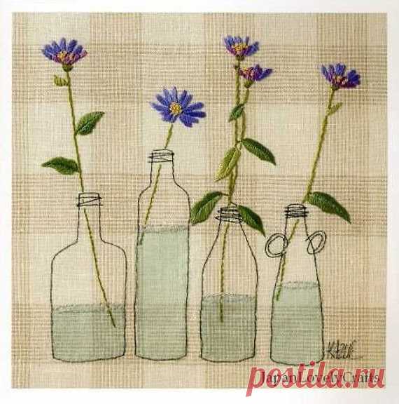 Embroidery Of Garden Flowers Hand Embroidery Floral Design 1CE          As I write in this book description, this book is written in Japanese, NOT English. Is it okay with you? If so, please enter 'Yes'. Thank you!