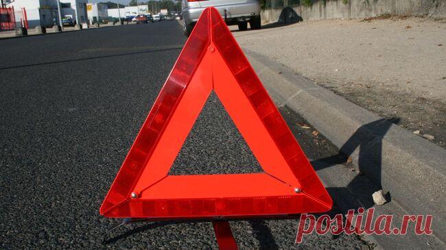 Массовое ДТП произошло на 2-м Ленинградском путепроводе в Москве