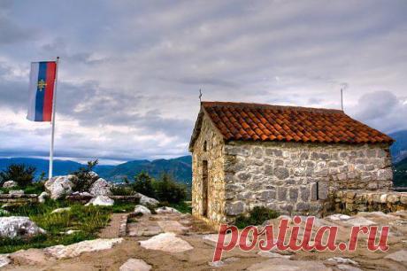 Momir Matkovic - Momir Matkovics Fotos | Facebook
Some rural church,ortodox