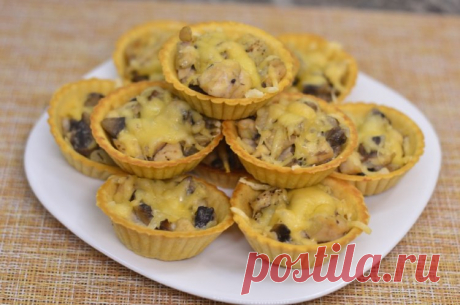 20 простых рецептов тушеной картошки с курицей
