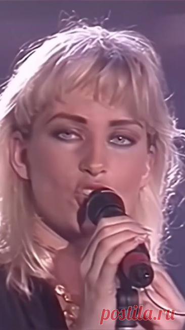 ace of base turn around best 90s musicДобро пожаловать на канал "Music of Nostalgia" — Ваше идеальное место для погружения в мир мелодий, которые навевают во...