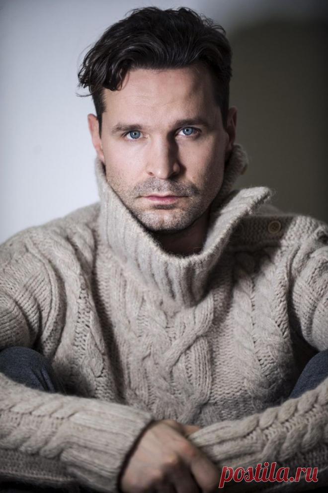 Виктор Добронравов