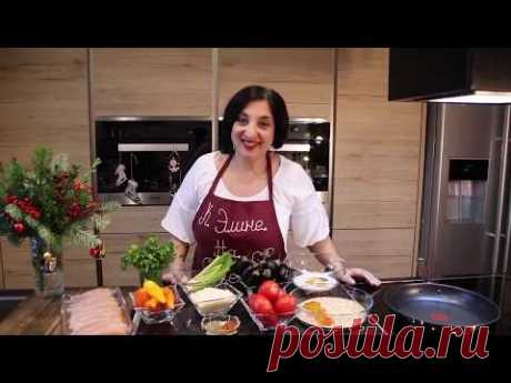 КУРИНОЕ ФИЛЕ В СЫРНОЙ ПАНИРОВКЕ С ТЕПЛЫМ ОВОЩНЫМ РАГУ-САЛАТОМ