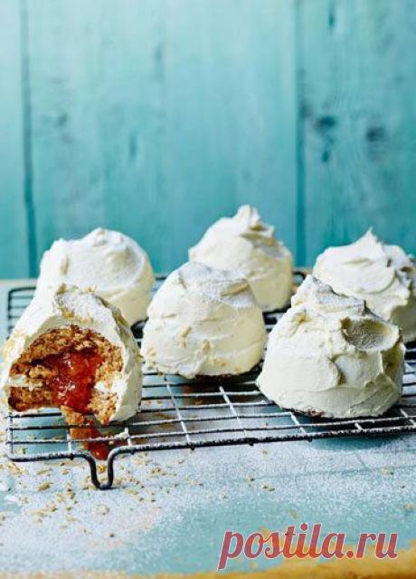 Рецепты к Новогоднему столу. Как приготовить пирожное Снежные вершины | Рецепты Джейми Оливера