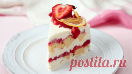 Strawberry Lemonade Icebox Cake