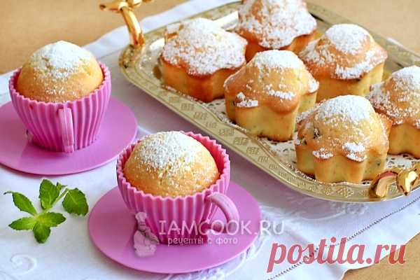 Кексы с изюмом в формах