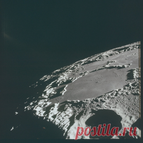 ФОТО: Лунные кратеры | Forbes.ru