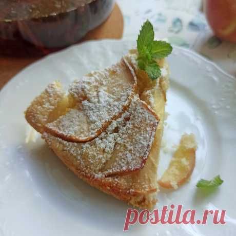 Манник с яблоками