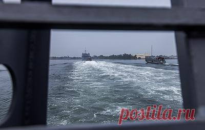 Тайвань будет уничтожать самолеты и корабли ВС КНР при входе в 12-мильную зону. Представитель оборонного ведомства Тайваня генерал-майор Линь Вэньхуан сообщил, что эту зону Тайбэй считает своими территориальными водами и воздушным пространством