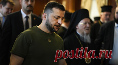 В Турции заявили о попытке Зеленского давлением на УПЦ втянуть Анкару в конфликт. Действия Владимира Зеленского против Украинской православной церкви направлены на втягивание Турции в конфликт, Анкара должна немедленно признать украинских дипломатов персонами нон грата, считает представитель Турецкой православной церкви (Автокефального турецкого православного патриархата) Сельчук Эренерол. Читать далее
