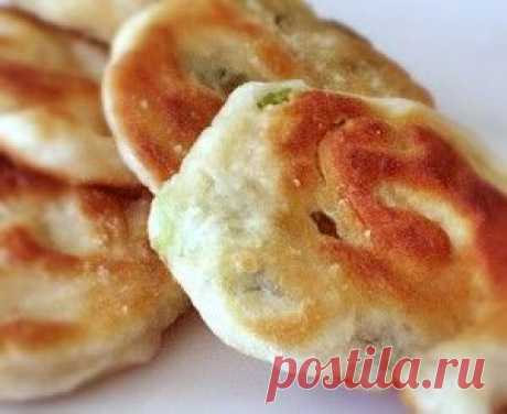 Луковые оладьи | Мужской кулинарный сайт - лучшие рецепты с фото