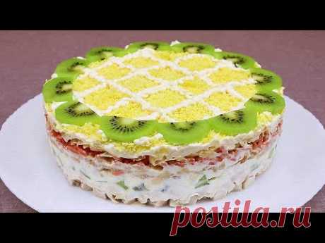 САЛАТ с киви🥝Очень вкусный!Язык можно проглотить!Слоеный салат с курицей!🥝Праздничный салат.