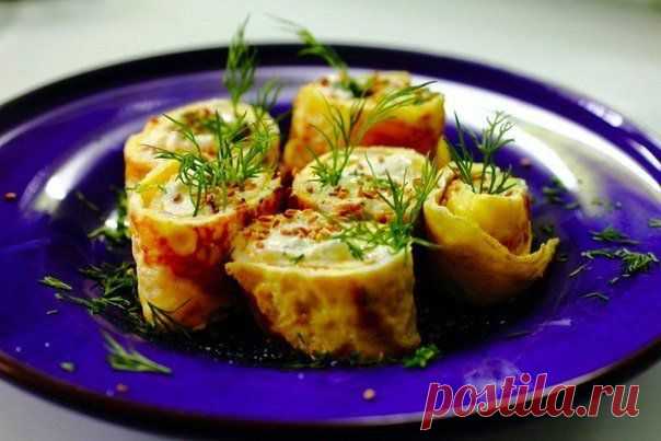 Яичные роллы со сливочным сыром и кунжутом